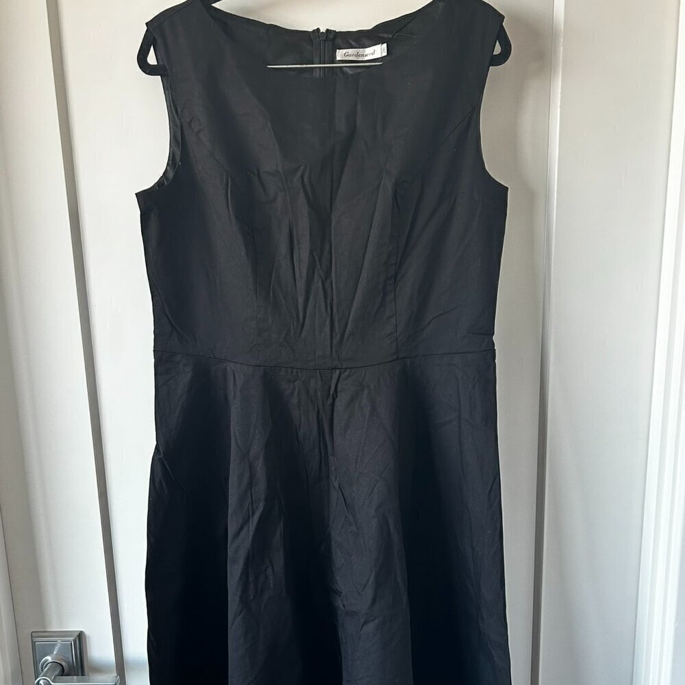 Gardenwed dress Black Sleeveless Midi Dress
